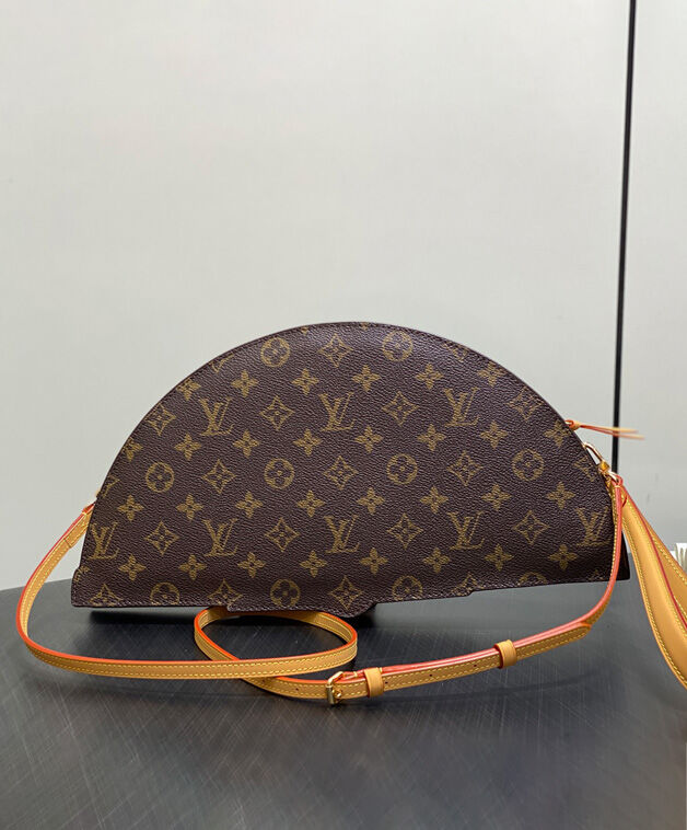 Louis Vuitton LV Fan M14804 Brown